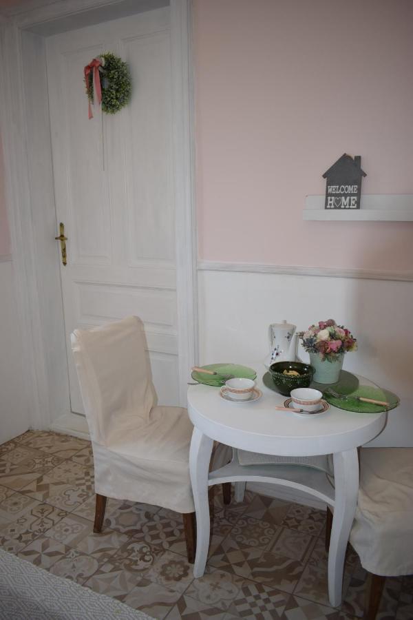 Malomszeg Apartman 2 Pécs Extérieur photo